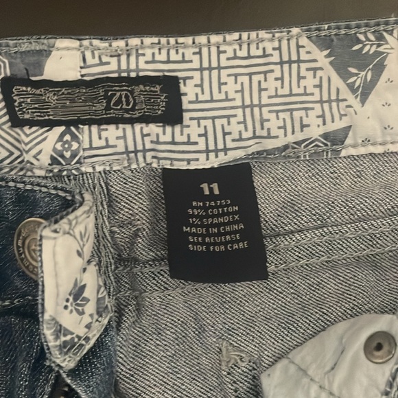 ZD JEANS size 11 junior - Picture 2 of 4